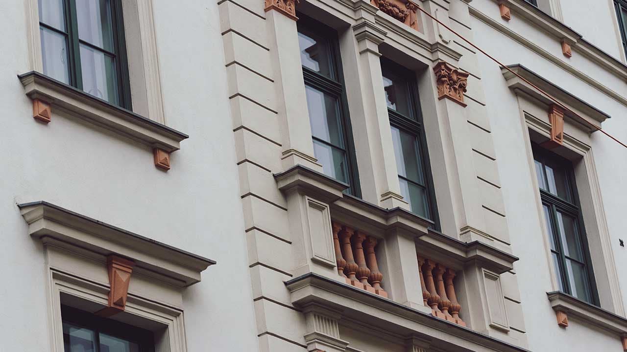 Fassadenreinigung in Berlin von CleanYourCityGreen
